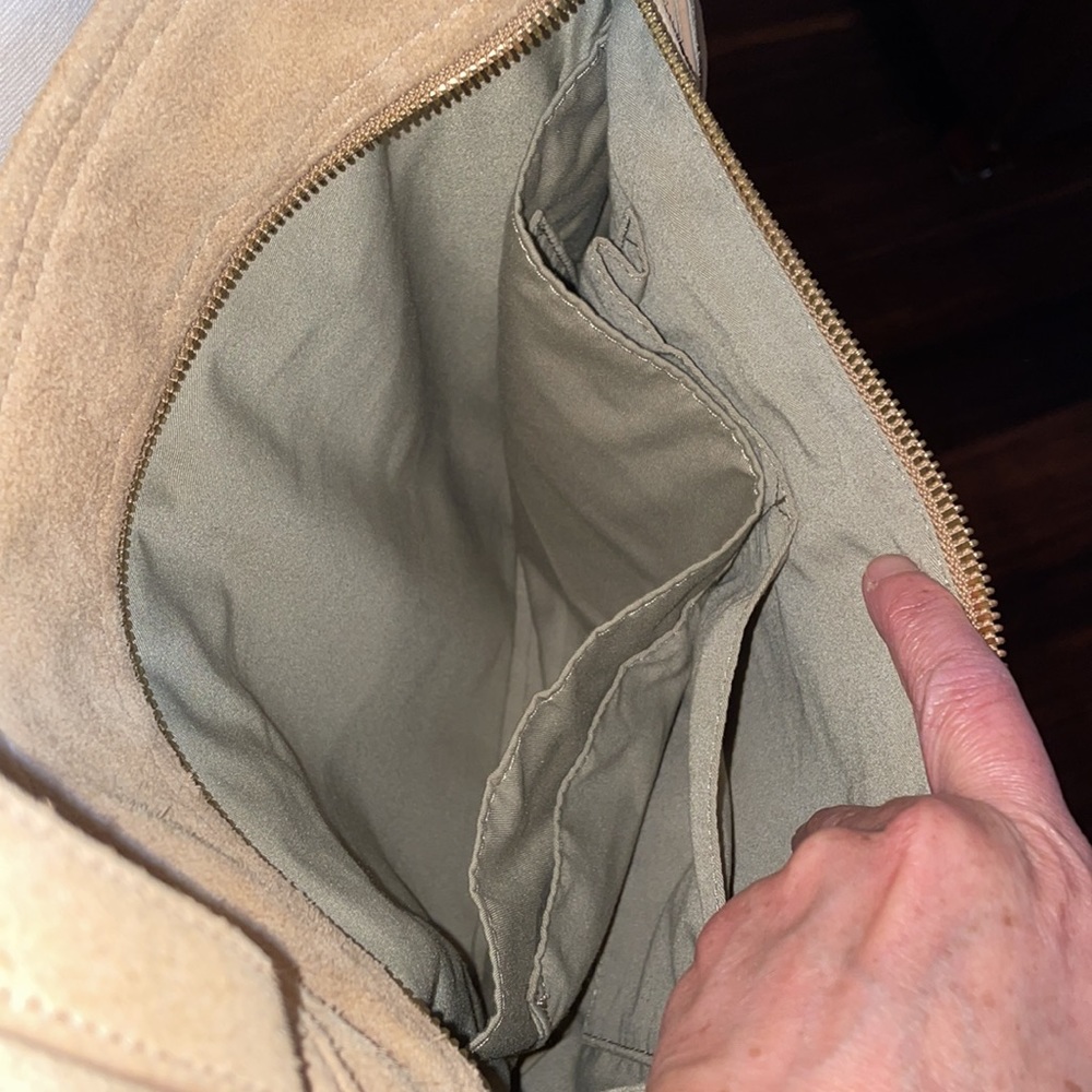 MARGOT GENUNE LEATHER SUEDE PURSE - Picture 10 of 10
